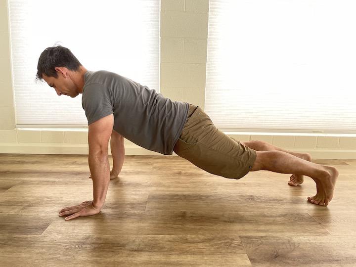 7 Best Treatments for Pickleball Elbow – Signs, Symptoms, Causes & How to Treat It